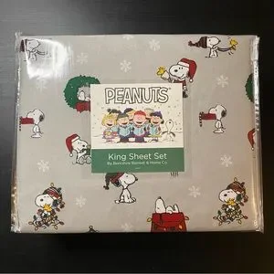 Peanuts | Bedding | Peanuts Snoopy Woodstock Christmas King Sheets Set ...